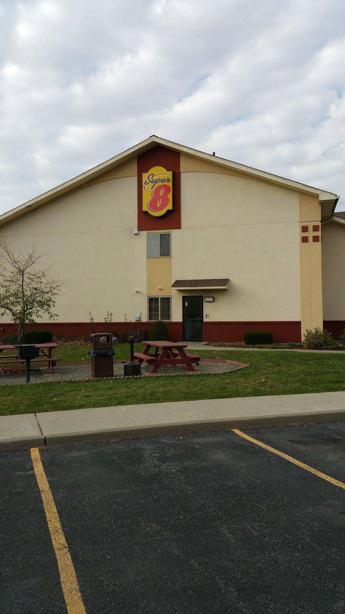 Super 8 By Wyndham Cobleskill Ny מראה חיצוני תמונה