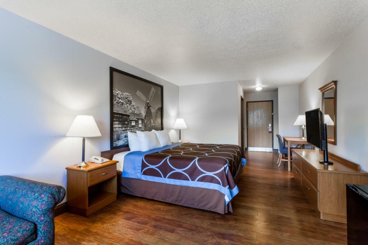 Super 8 By Wyndham Cobleskill Ny מראה חיצוני תמונה